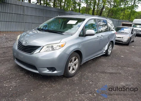 2012 Toyota Sienna Le V6 8 Passenger from USA, damaged, VIN 5TDKK3DC1CS190661